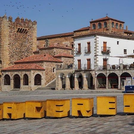 Tu Alojamiento En Caceres Ngoại thất bức ảnh