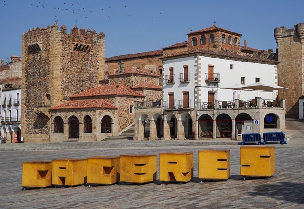 Tu Alojamiento En Caceres Ngoại thất bức ảnh